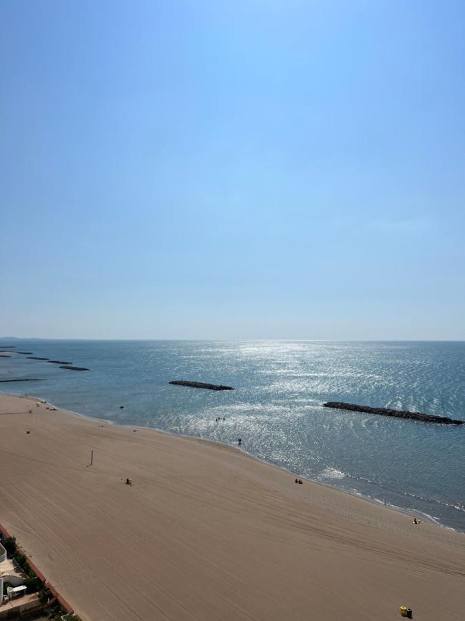Sur Le Sable, Face A La Mer La Petite Tour Valras-Plage Exterior foto